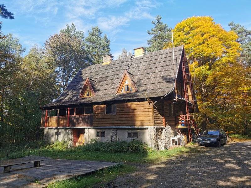 Bacowka Bartne w paśmie Magury Wątkowskiej Beskidu Niskiego